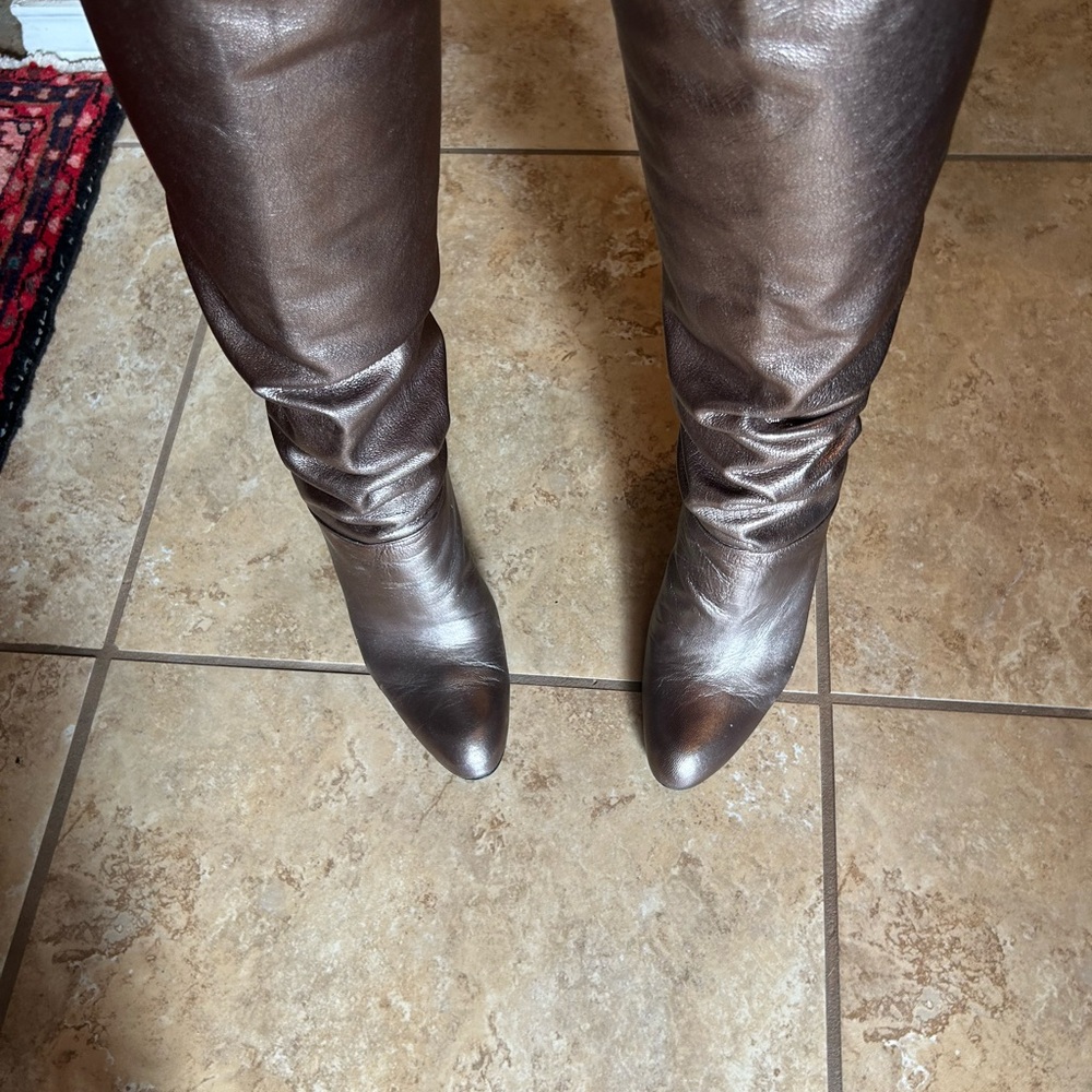 ❤️ Elegant leather Metallic Knee-High Boots